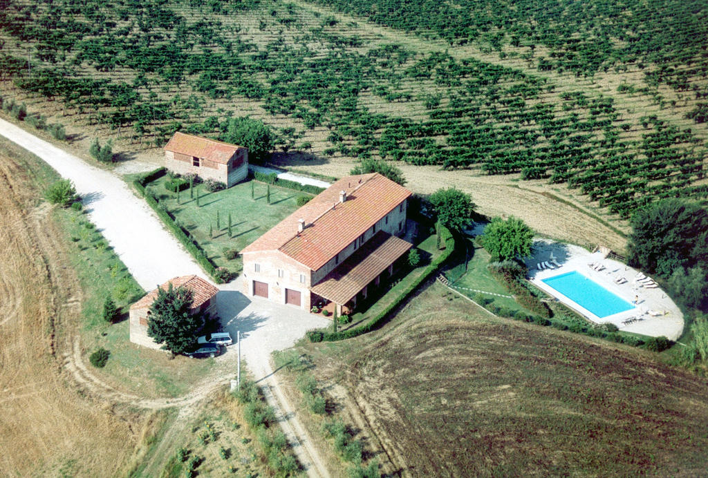 Villa Tenuta Di Colle Alberti Agriturismo à Cerreto Guidi Extérieur photo